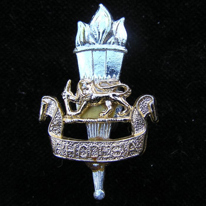 Rhodesia-Zimbabwe-ARMY-old-AFRICA-vintage-AFRICAN-Original-CAP-Beret-BADGE