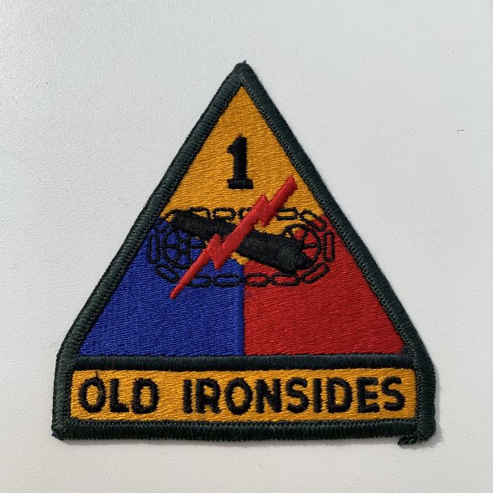 US United States OLD IRONSIDES 1 Armoured Centre ARMY Kentucky Cloth Badge Patch