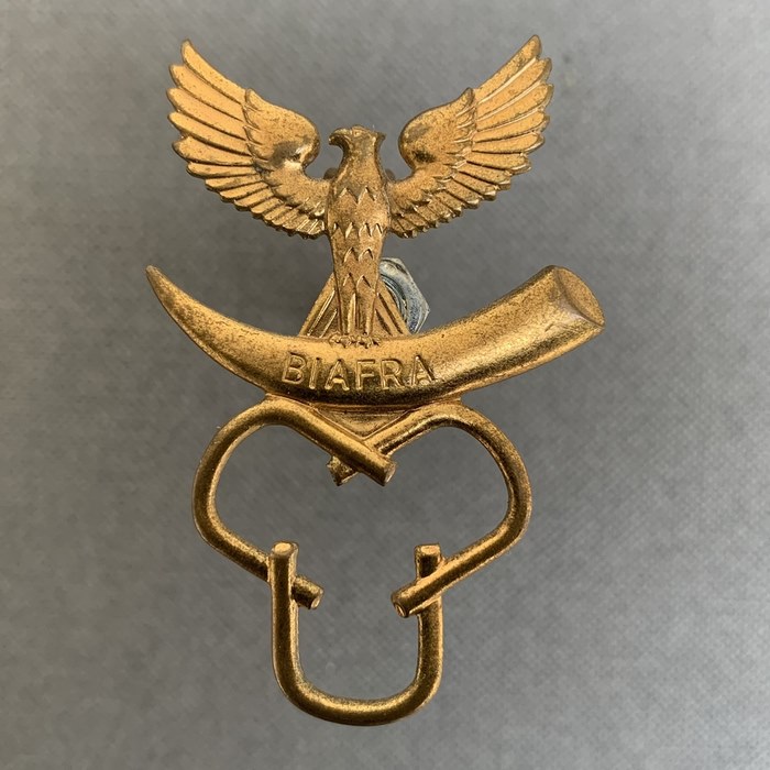 Biafra South Nigeria Army Beret Badge 1967 other ranks and Mercenaries