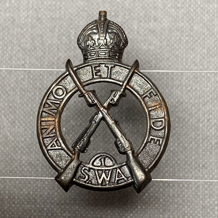 SWA South West Africa 1 Infantry Battalion Beret Badge 1940 - 1964