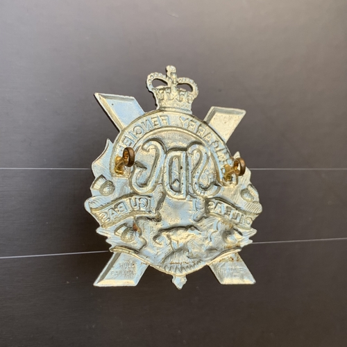 Canada Stormont Dundas and Glengarry Highlanders Cap Badge Queens Crown A