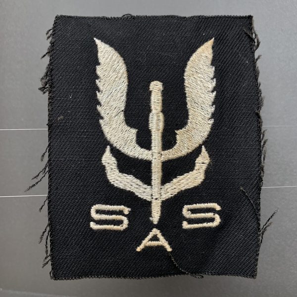 Rhodesia Secial Air Service SAS Tracksuit Badge CO C722 a w
