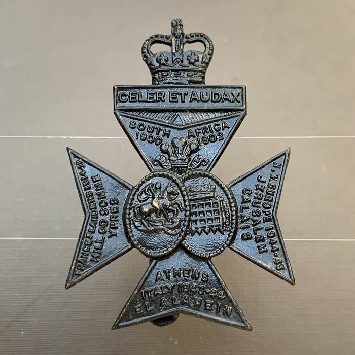British 6th London Regiment Queen's Westminster & Civil Service Rifles Cap Badge - Queen's Crown