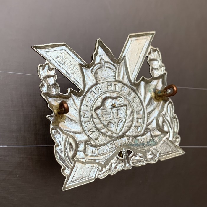 Canada Canadian Perth Regiment Scottish 1949 Pattern _ Scully Montreal Cap Badge