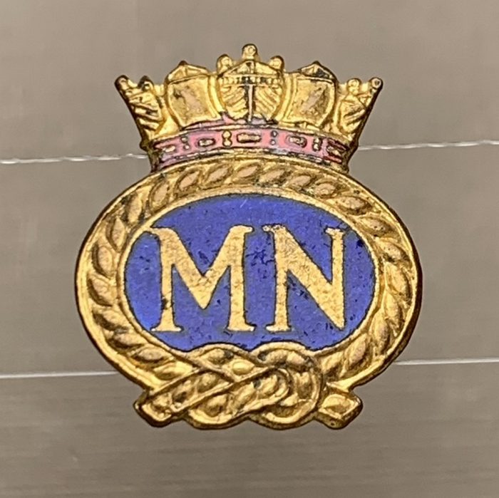 WW2 Merchant Navy enamel pin badge A-1 w