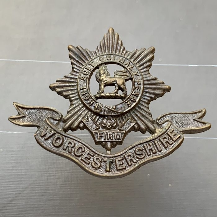 The Worcestershire Regiment Cap Badge with Hallmark J.R. Gaunt London