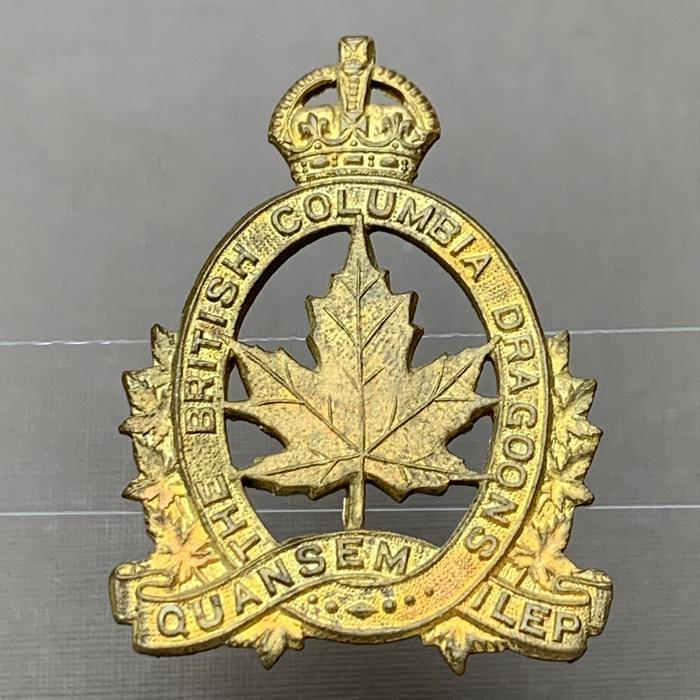 WW2 Canadian cap badge The British Columbia Dragoons - Kings Crown