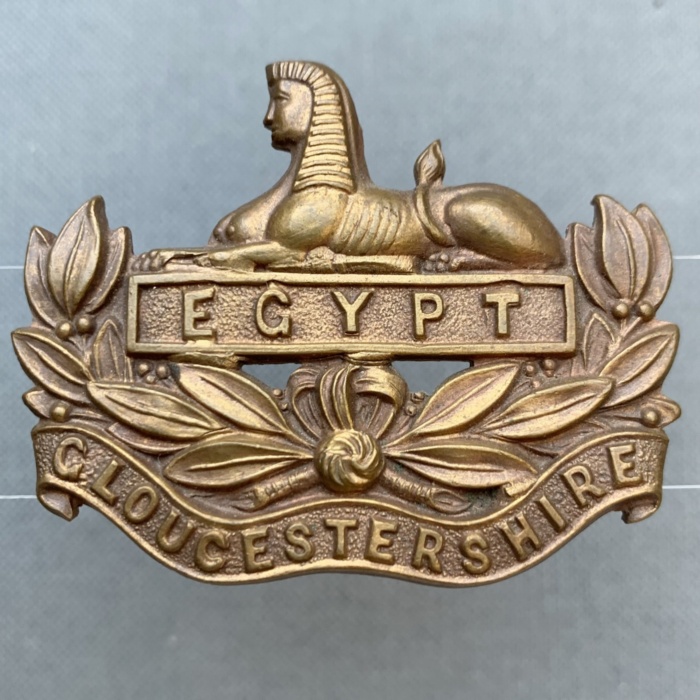 British Gloucestershire Regiment Cap Badge Insignia