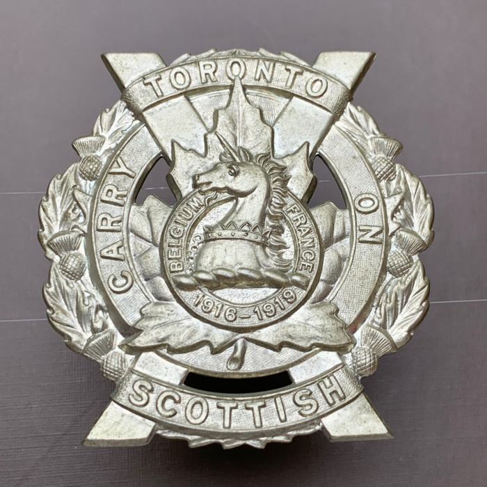 WW2 Canadian Army Canadian Army Toronto Scottish Regiment CEF Cap Badge