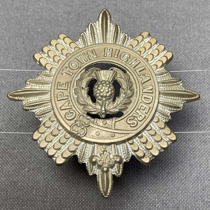 Cape Town Highlanders Glengarry badge worn 1885 - 1902 CO215