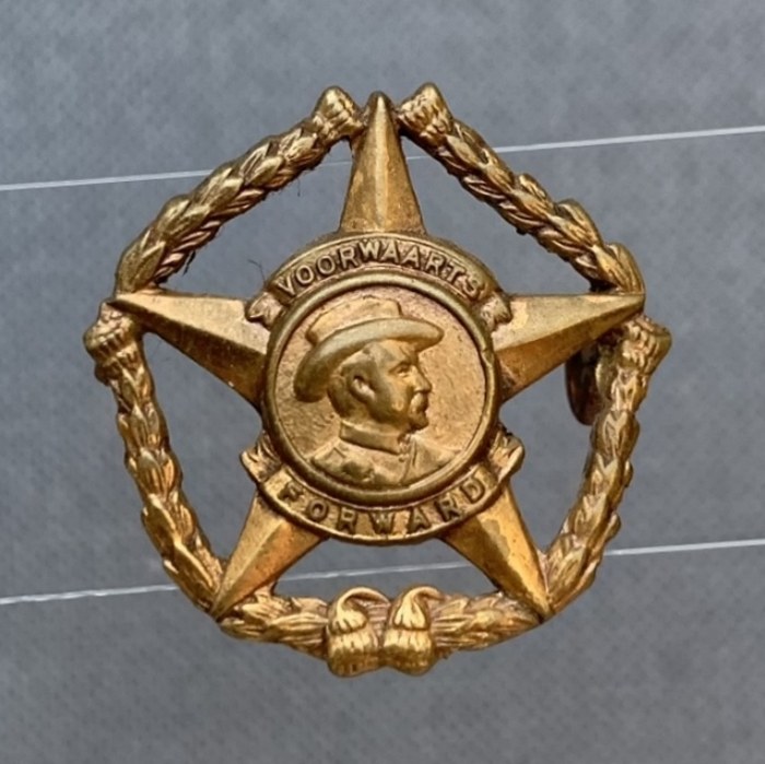 SA South Africa Army President Botha's Regiment Forward Voorwaarts Collar Badge R