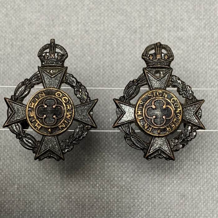 South Africa African Royal Army Chaplain's Department - Officer's Blackened Collar Badges