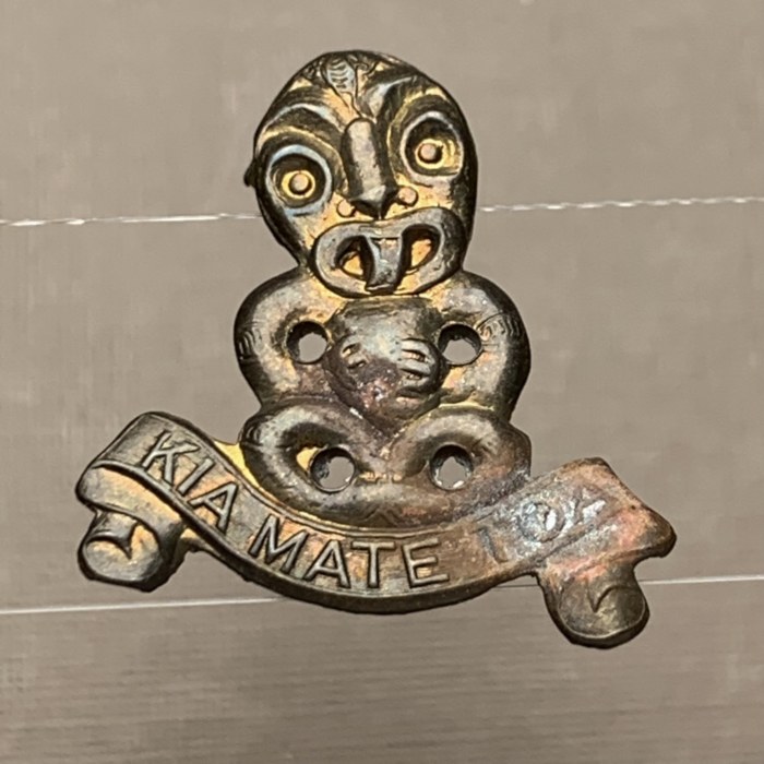 New Zealand Expeditionary Force NZEF 23rd Reinforcement Collar Badge 1917 Kia mate toa (Die bravely)