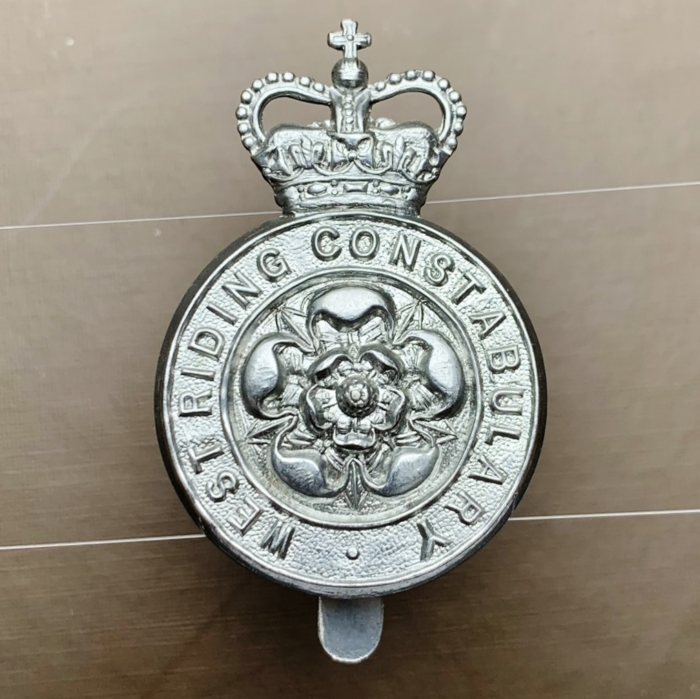 British Obsolete West Riding Constabulary Police Cap Badge 1953-1968