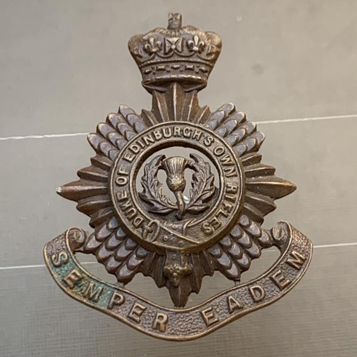 South Africa DUKE OF EDINBURGHS OWN Rifle Cap Badge 1922-1963