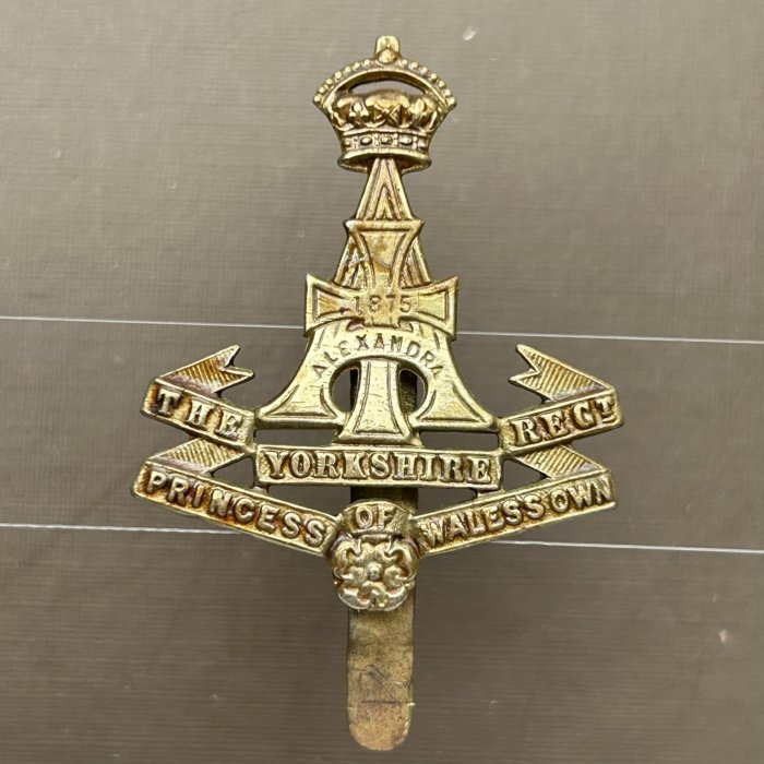 Yorkshire Green Howards Regiment Cap Badge A