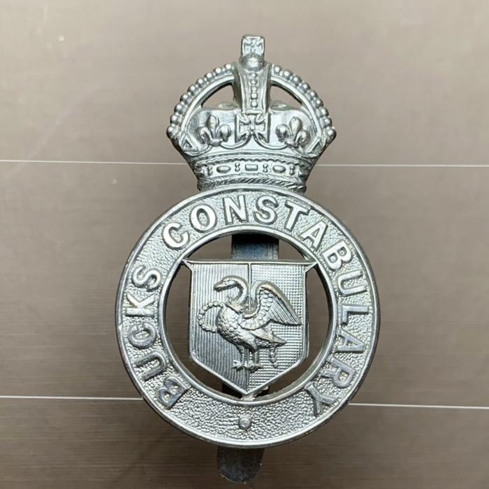 British Police BUCKS Contabulary Cap Badge King's Crown