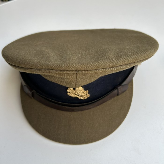 Rhodesia BSAP British South Africa Police Cap with Badge