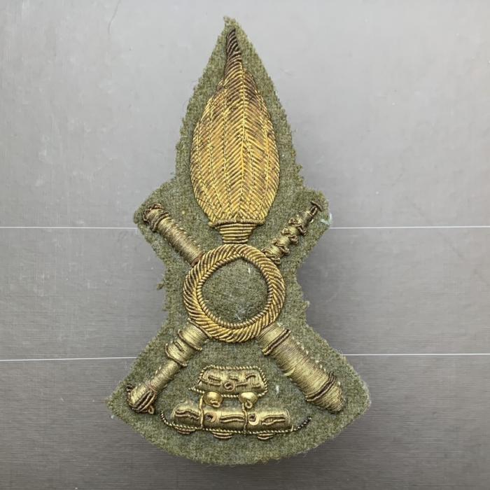 WW2 Italy Italian Tank Officers Unit Squadron Cap Badge