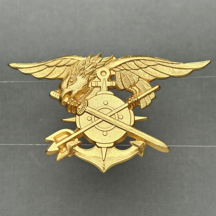 Republic of Korea Navy Seal UDT Brigade Badge Gold