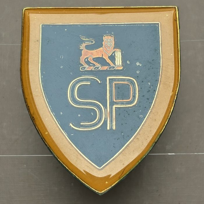 SA South African State President Guard Right Enamel Badge 1967-1986