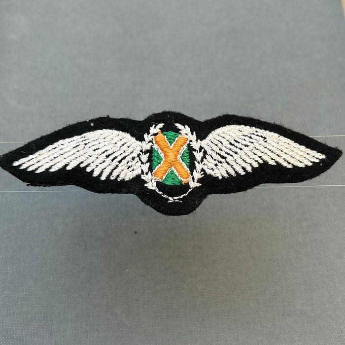 South Africa Air Force SAAF Commando Pilots Wing 1970 version badge