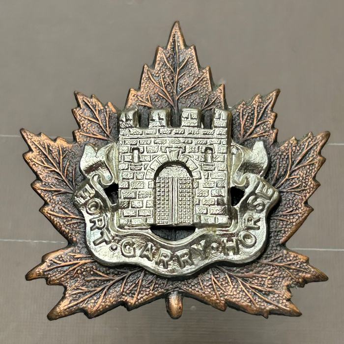 Canada Fort Garry Horse Regiment CEF WW2 two piece Cap Badge