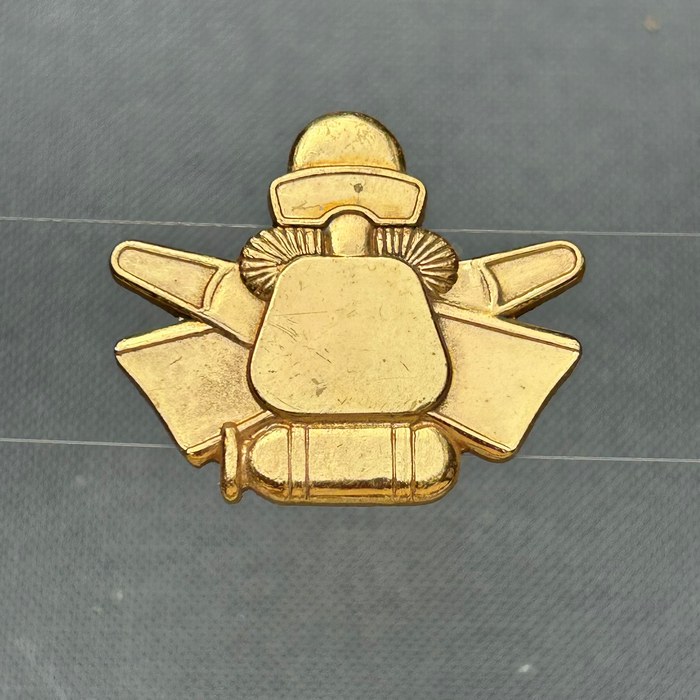 Netherlands Navy Marine Diver Badge Insignia