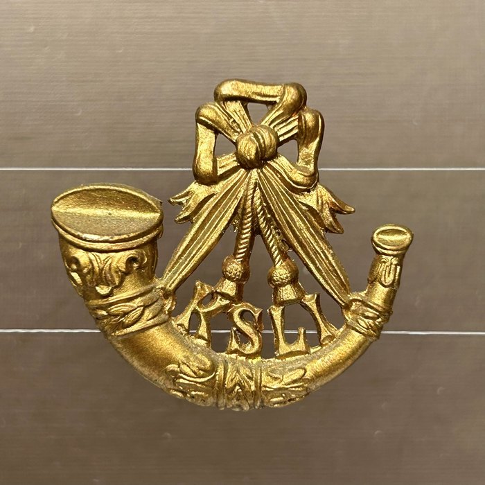 King's Shropshire Light Infantry BRITISH Military badge lugs B