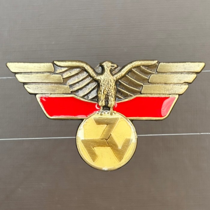 South Africa AWB Eugène Terre Blanche Resistance movement  Trifas Breast Bronze Wing Badge