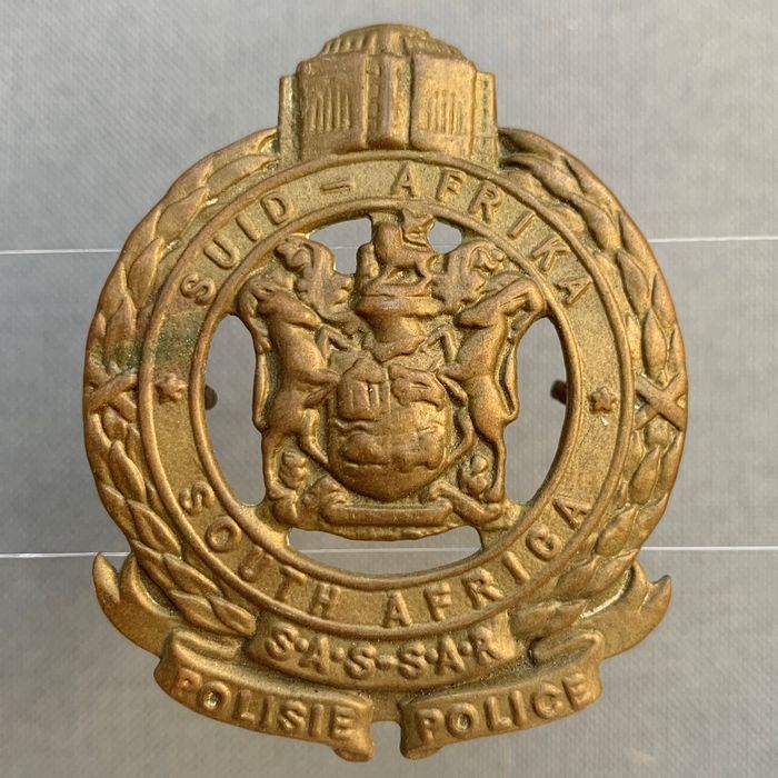 South Africa Railway Police SAP SAR Beret Badge A CO1977