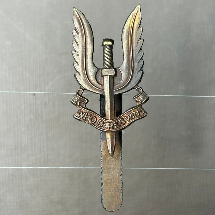 WW2 Special Air Service SAS Officers Cap Badge All Brass Slider A