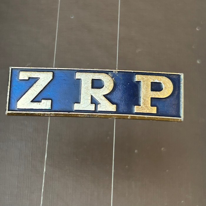 Zimbabwe Police shoulder title Badge CO3481