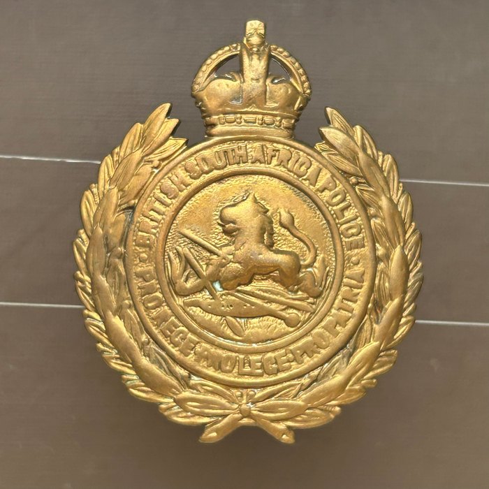 Rhodesia British South African Police Helmet Badge Cap Badge 1933 - 1945