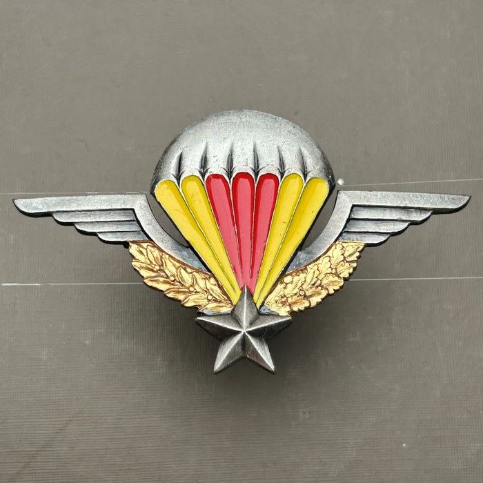 Central African Empire ARMY Paratrooper Parachute Wings Maker A B Paris