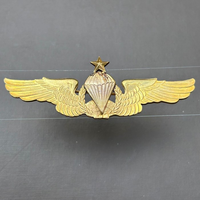 Indonesia Indonesie Air Force Para Wing SENIOR Old Style INSIGNE Brevet de Parachutiste RARE