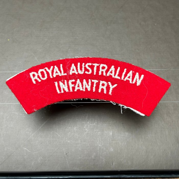 Royal Australian Infantry Regiment Cloth Shoulder Title
