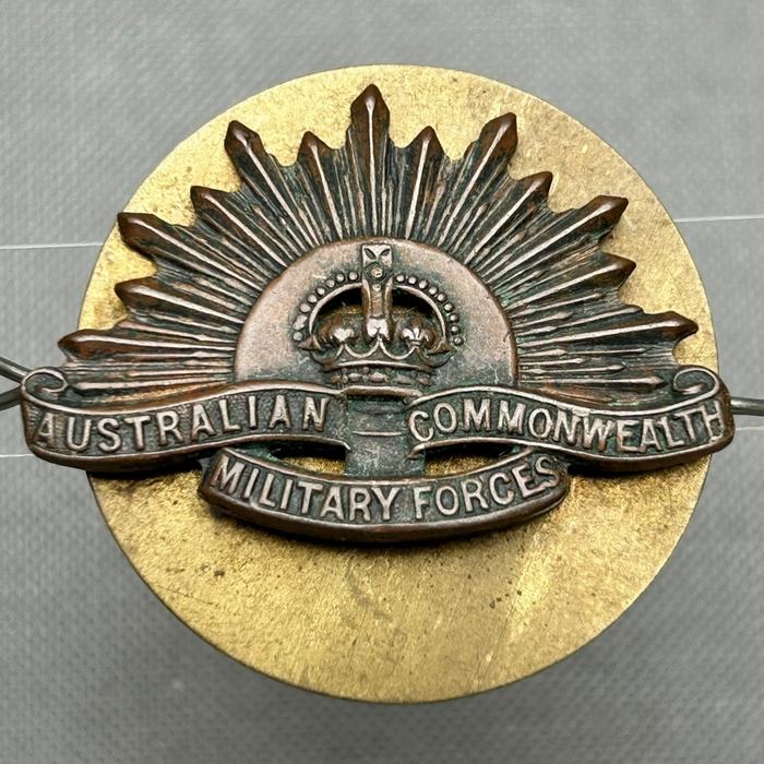 WW1 Australian Commonwealth Military Forces Military Service Rising Sun Badge Insignia 1915