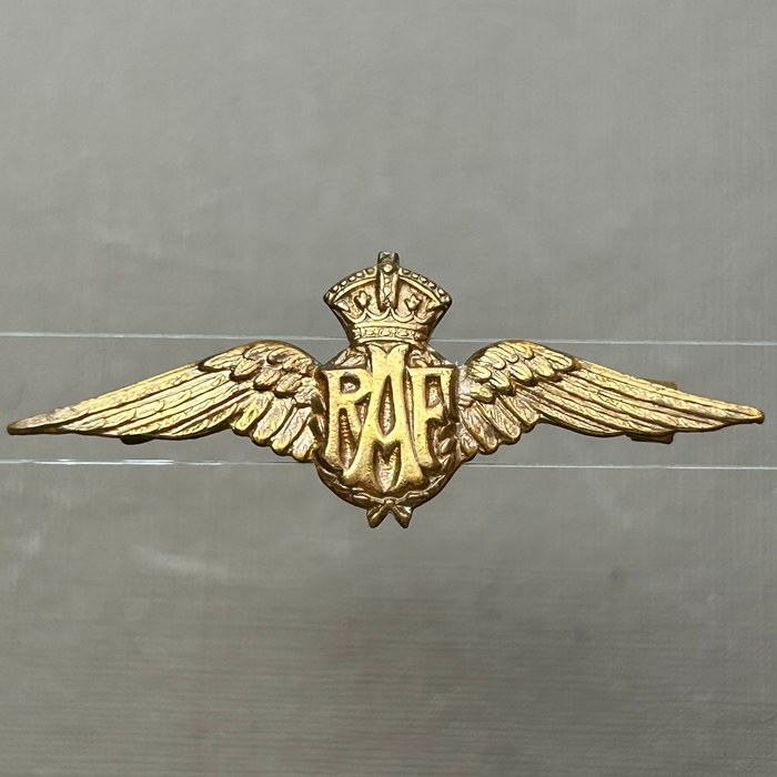 British Royal Air Force King's Crown RAF Sweetheart Brooch Wing