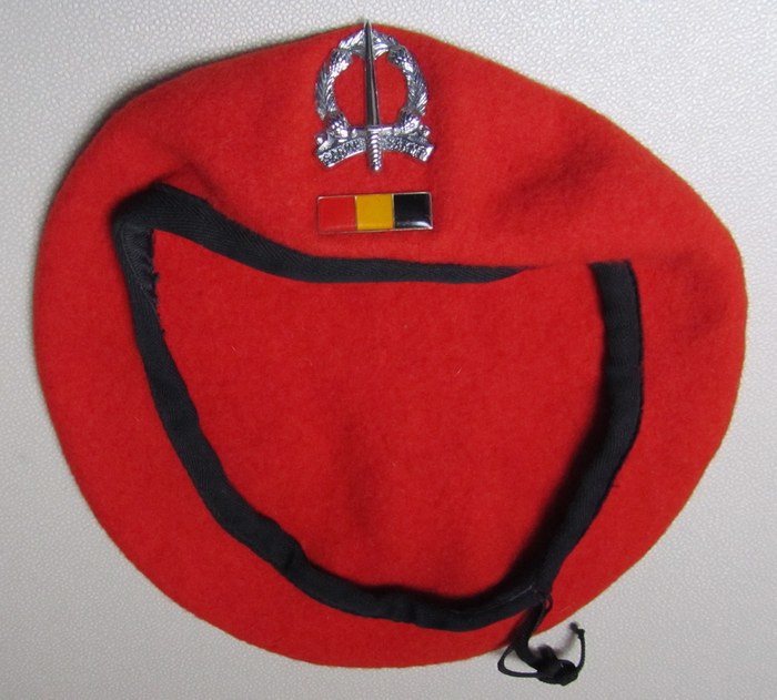 SA South Africa SADF Military Police Provost Beret with badges