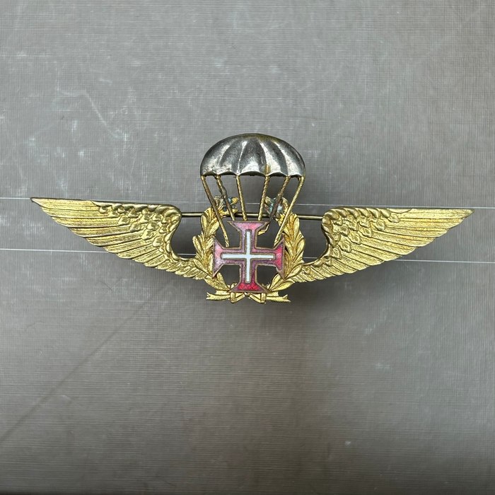 Mozambique Portuguese Portugal Civilian Parachute Qualification Jump Wing Type 1 Badge XL size