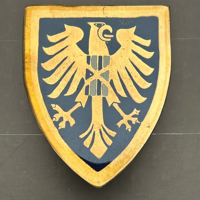 South African Police SAP State Presidents Guard Right Face Steel enamel Flash