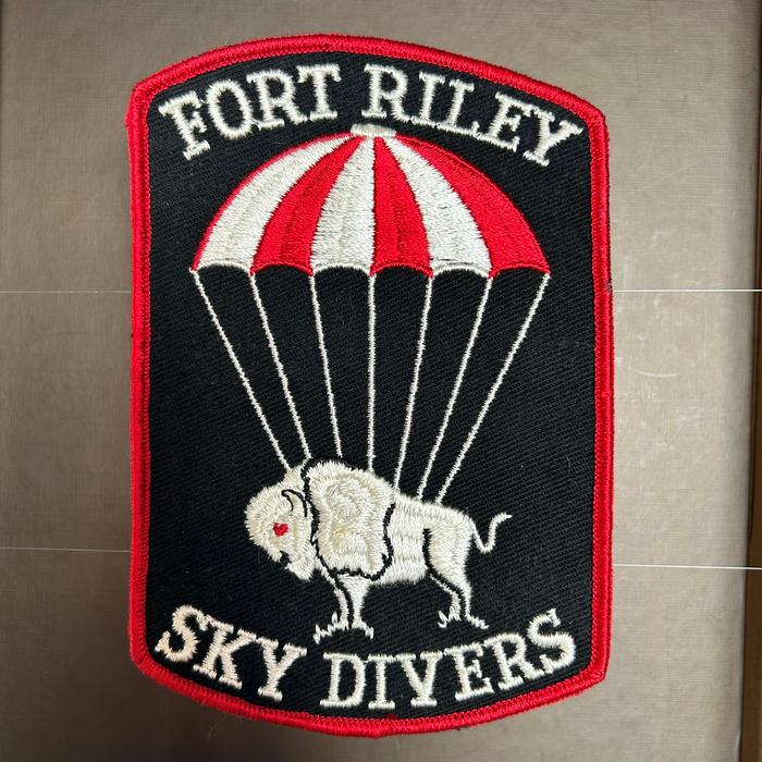 US Original Fort Riley Parachutist Vintage Old Parachute SKY DIVER 70s 80s Patch