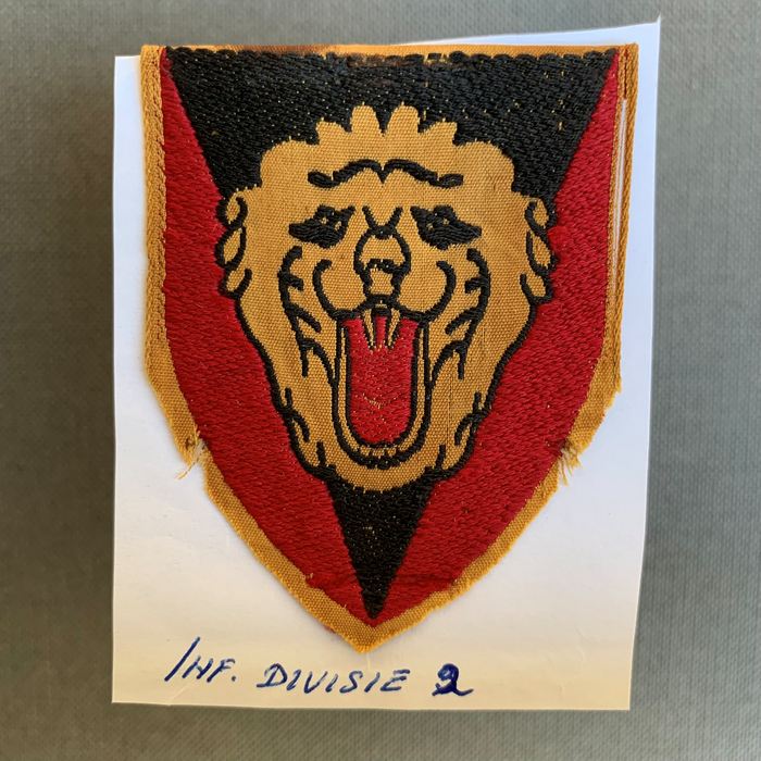 Belgium Belgian Belgique WW2 Infantry Division 2 Badge Patch