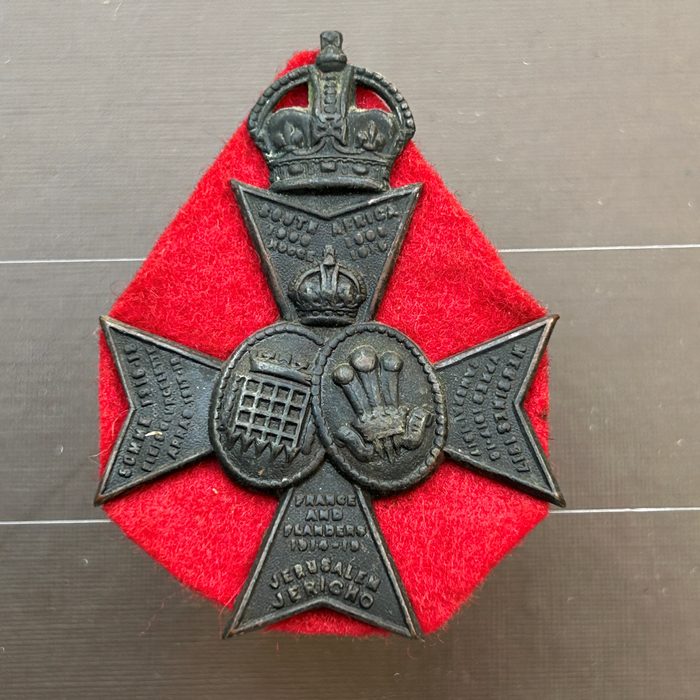 British 16th London Battalion Queens Westminister and civil service rifles cap badge