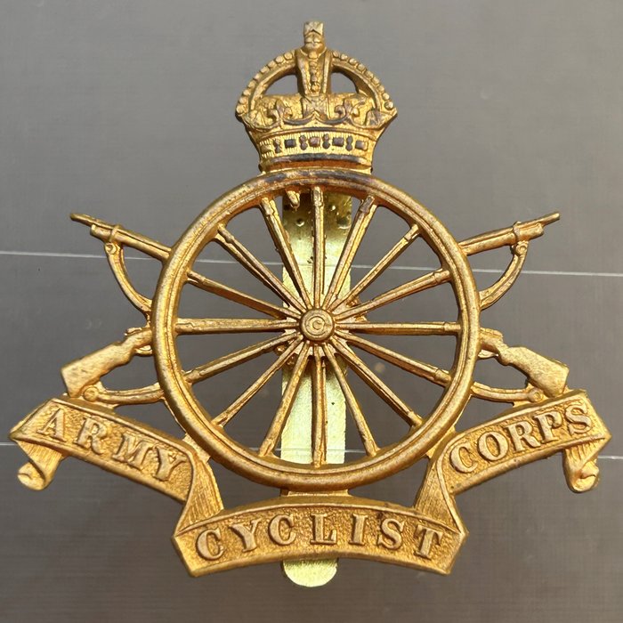 United Kingdom UK Army Cyclist Corps Cap Badge Void Brass
